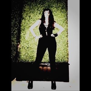 Meet your Posher, Elizabeth